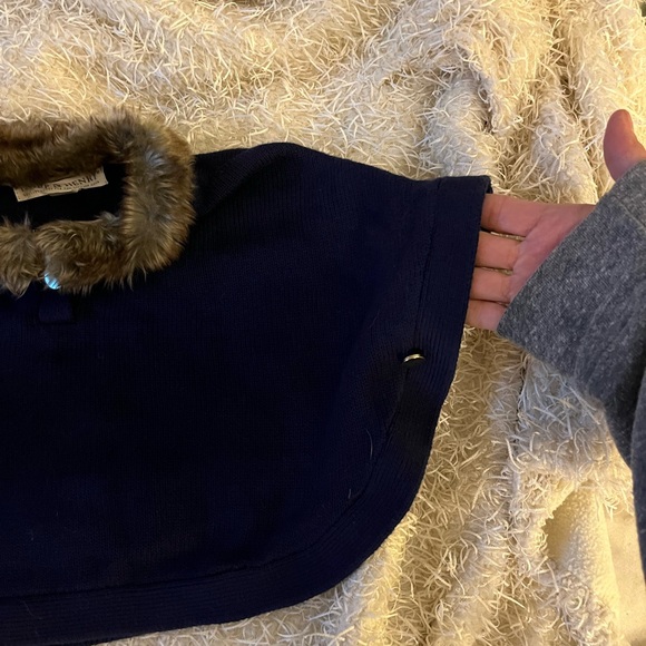 HOPE & HENRY COUTURE BABY NAVY FUR-TRIMMED SWEATER CAPE PONCHO 18-24M - Picture 3 of 7